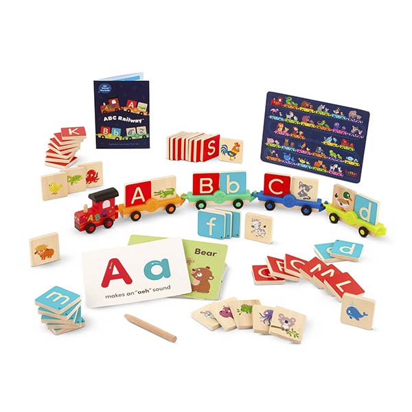 Tren de aprendizaje del alfabeto de madera Battat