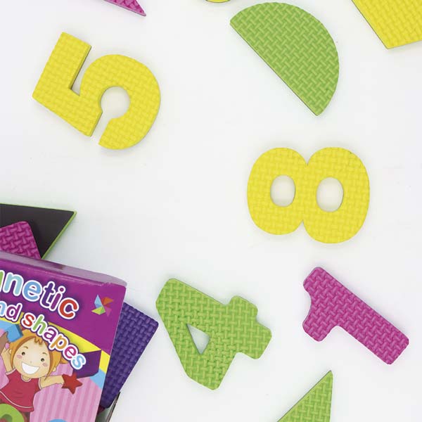 Letras foam magnéticos