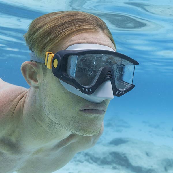 Mascara buceo 14+