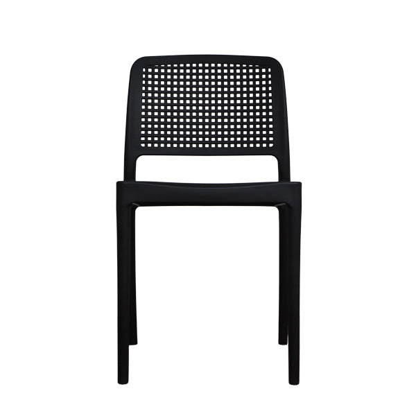 Silla plástica negra