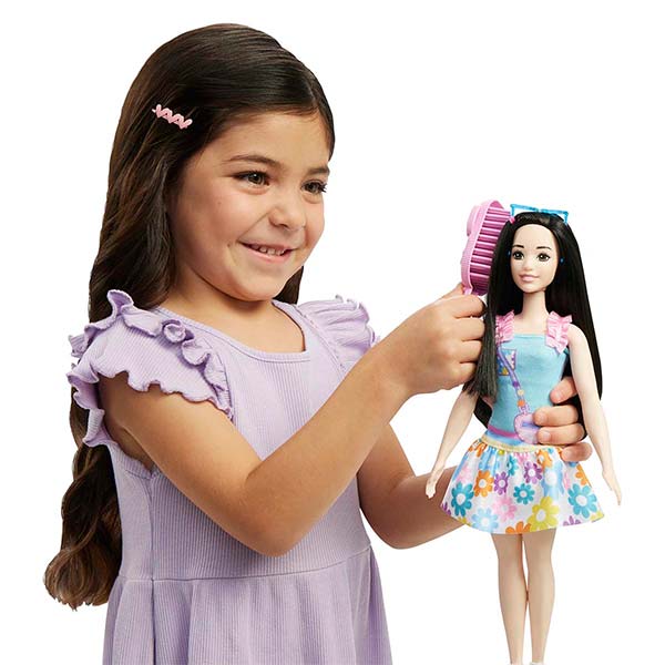 Barbie Mi primera Barbie vestidos y mascotas