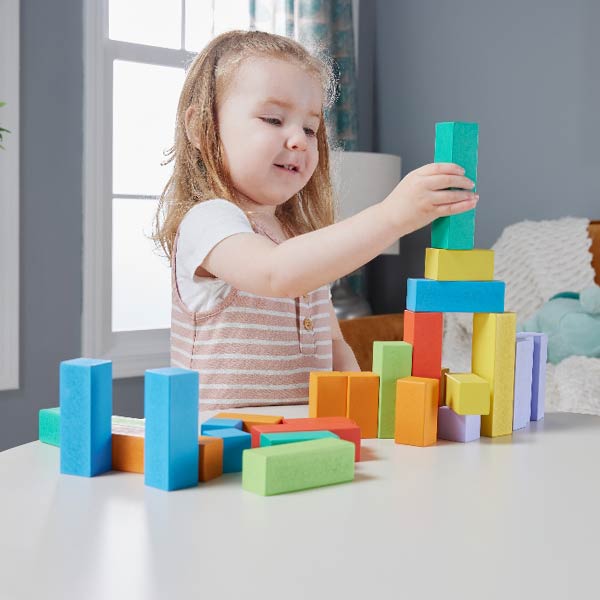 Fisher-Price Pirámide de bloques de madera