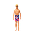 Ken de playa con traje de baño rosa y azul