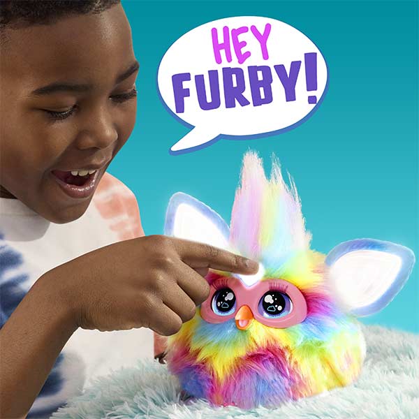 Peluche interactivo Furby tie dye