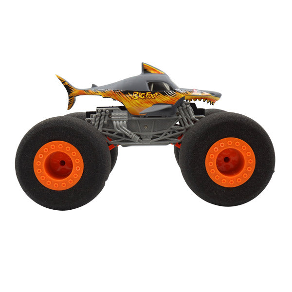 Vehículo r/c 1:16 tiburón