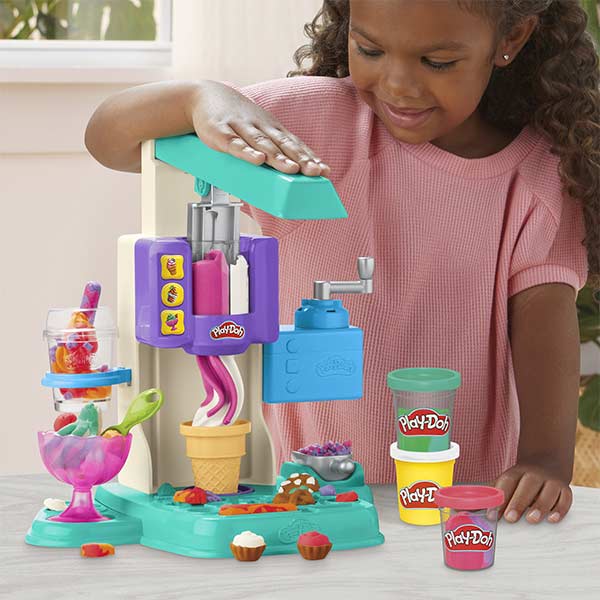 Play-Doh - Set de helado con remolino de arco iris