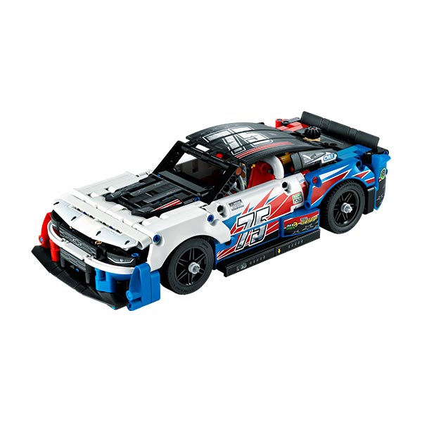 42153 Nascar® Next Gen Chevrolet Camaro ZL1 (672 piezas)