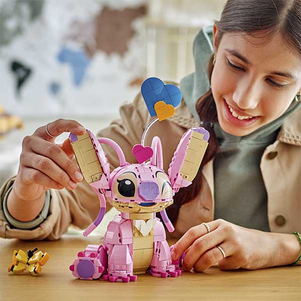 43257 Figura de Ángela (784 piezas)