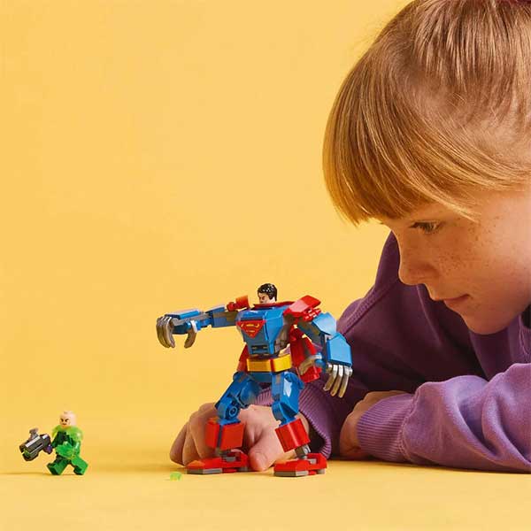 76302 Armadura robótica de Superman™ vs. Lex Luthor™  (120 piezas)
