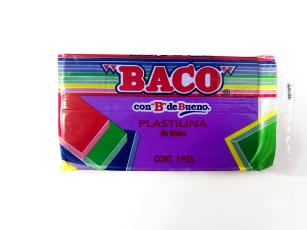 Plasticina Baco marqueta violeta.