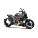 Motocicleta 1:12 Ducati Diavel Carbon para armar