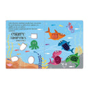 Cinco tiburones juguetones